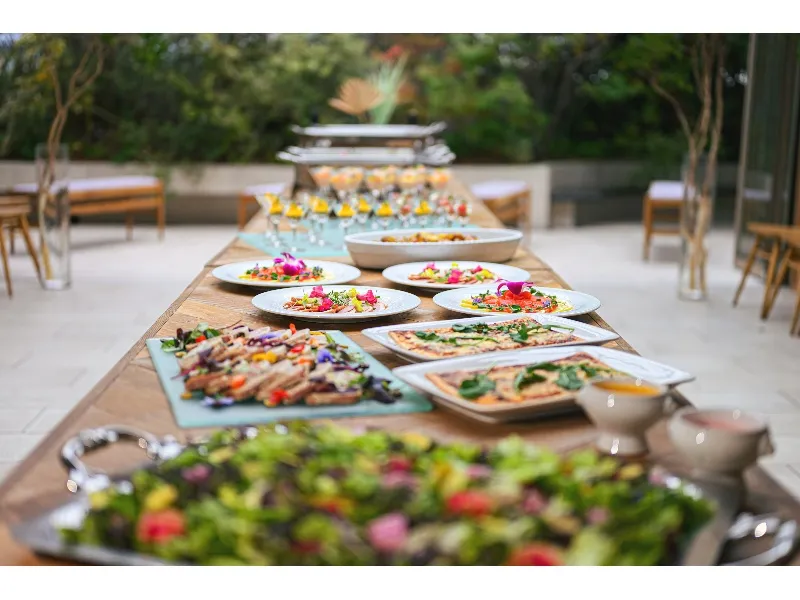 ボリューム◎料理重視！全12品2時間飲み放題付！グリルチキン＆焼きリゾット