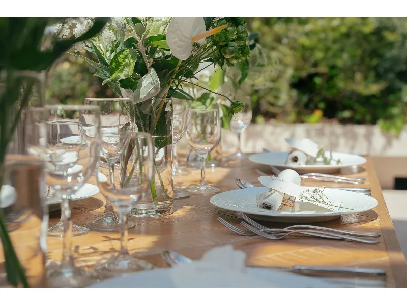 本日の鮮魚＆鶏肉料理のWメイン！全4品2H飲み放題付！